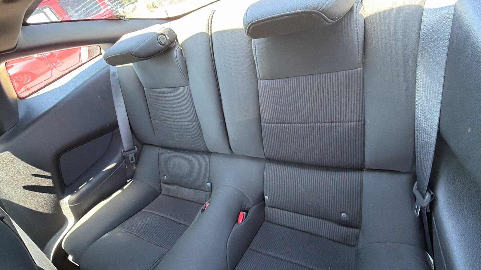 Used 2013 Ford Mustang Coupe RWD image 18
