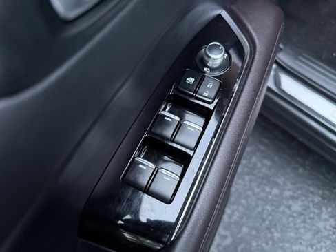 Used 2022 MAZDA CX-5 Signature image 27