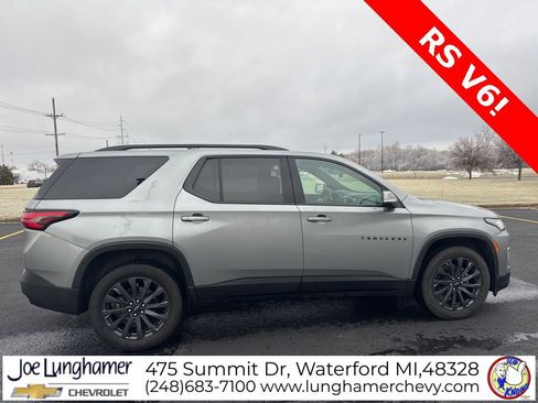 Certified 2023 Chevrolet Traverse RS image 3