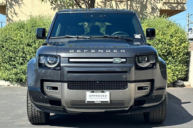 Certified 2025 Land Rover Defender 130 X-Dynamic SE AWD/4WD image 8