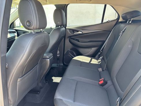 Used 2025 Buick Encore GX Preferred image 24