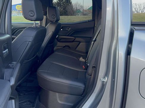 Used 2025 GMC Canyon Elevation w/ Convenience Package image 16