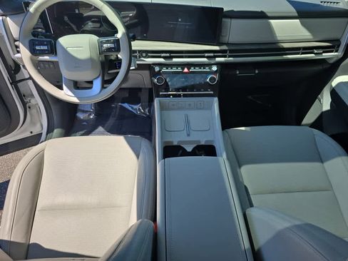 Used 2024 Hyundai Santa Fe Calligraphy image 12