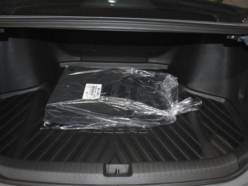 Certified 2025 Honda Accord SE image 26