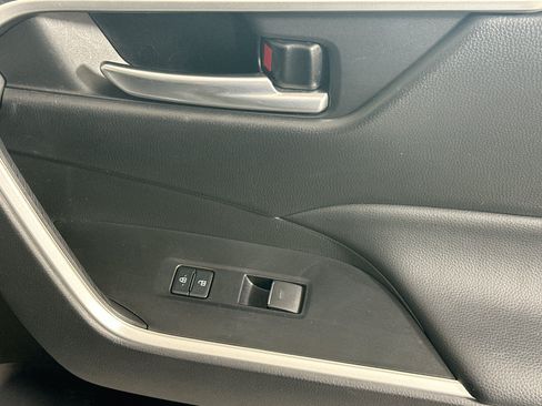 Used 2023 Toyota RAV4 XLE w/ Convenience Package FWD image 29