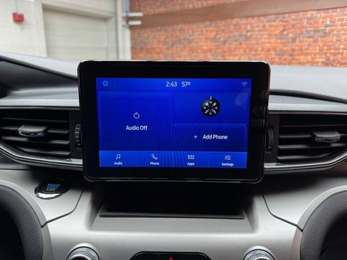 Used 2022 Ford Explorer XLT w/ Equipment Group 202A image 20