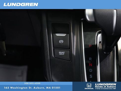 Used 2017 Honda CR-V LX image 25