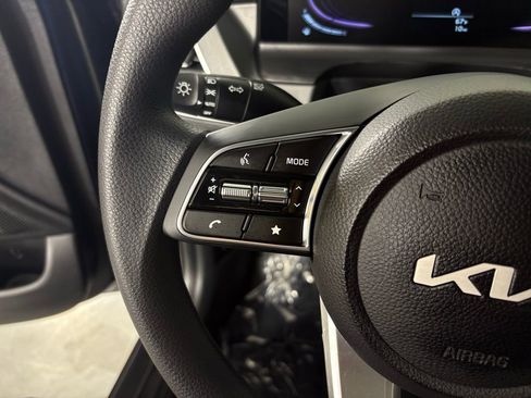 New 2026 Kia Seltos LX image 19