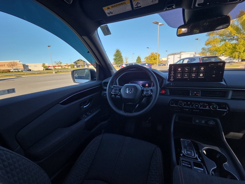 New 2026 Honda Pilot Sport image 24