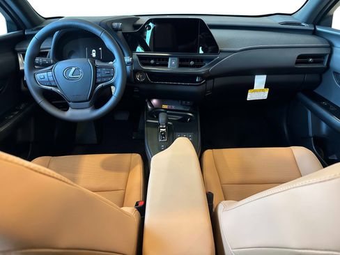 New 2026 Lexus UX 300h FWD image 16