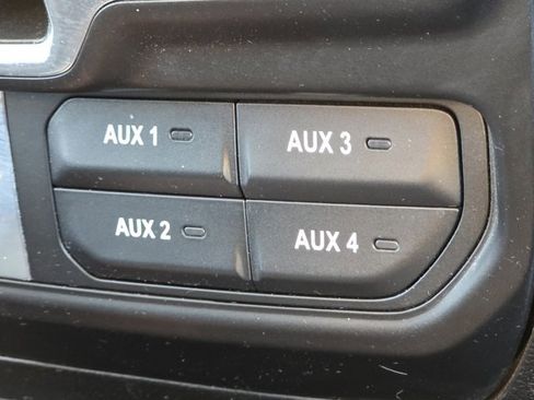 Used 2020 Jeep Wrangler Unlimited Rubicon w/ LED Lighting Group image 12