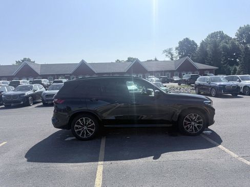 Used 2022 BMW X5 M50i w/ Premium Package AWD/4WD image 6