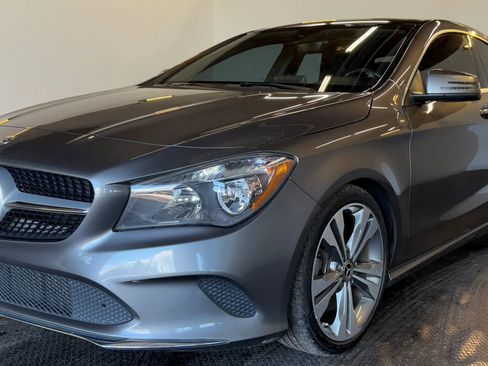 Used 2019 Mercedes-Benz CLA 250 4MATIC image 2