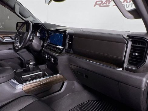 Used 2022 Chevrolet Silverado 1500 RST w/ Z71 Off-Road Package image 38