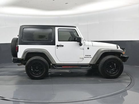 Used 2013 Jeep Wrangler Sport AWD/4WD image 2