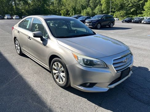 Used 2016 Subaru Legacy 2.5i Premium AWD/4WD image 7