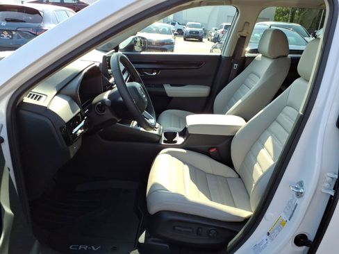 Used 2026 Honda CR-V EX-L image 4