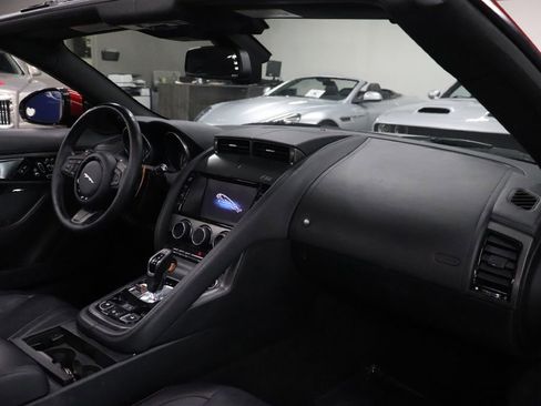 Used 2014 Jaguar F-TYPE S image 24
