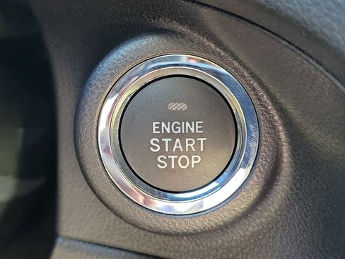 Certified 2025 Subaru Ascent Limited image 32