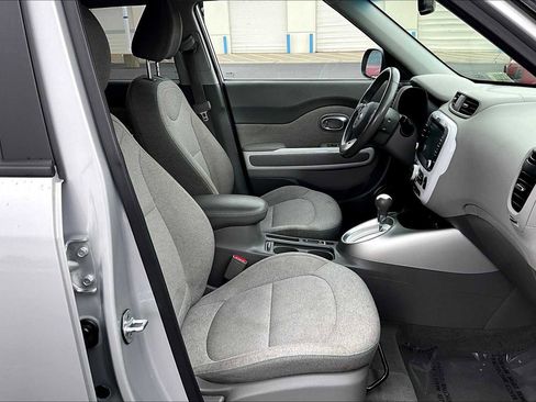 Used 2019 Kia Soul EV image 8