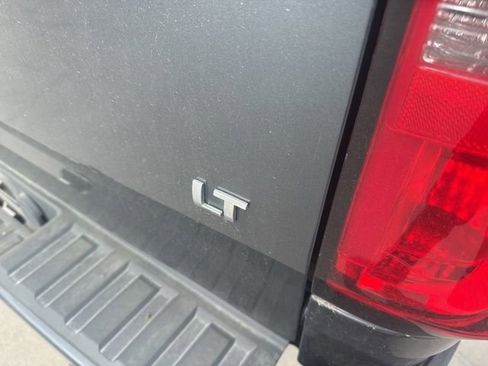 Used 2017 Chevrolet Colorado LT w/ LT Convenience Package image 4