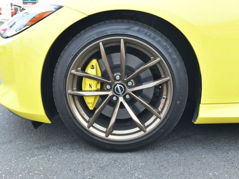 Used 2023 Nissan Z w/ Floor Mat Package (L93) RWD image 9