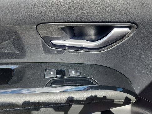 Certified 2022 Hyundai Tucson Limited w/ Winter Package image 24