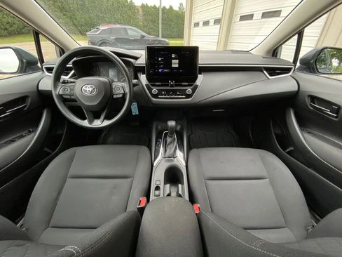 Used 2023 Toyota Corolla LE FWD image 10