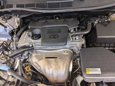 Used 2016 Toyota Camry SE image 20