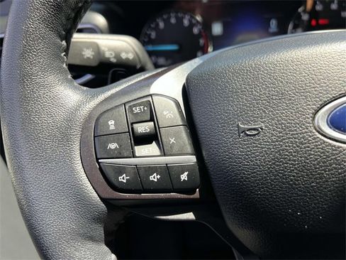 Used 2020 Ford Explorer XLT w/ Equipment Group 202A image 29