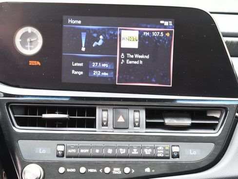 Used 2022 Lexus ES 250 w/ Premium Package AWD/4WD image 21