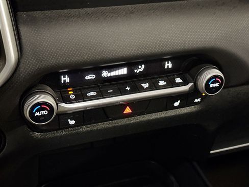 Used 2023 MAZDA CX-50 2.5 S w/ Cargo Package image 16