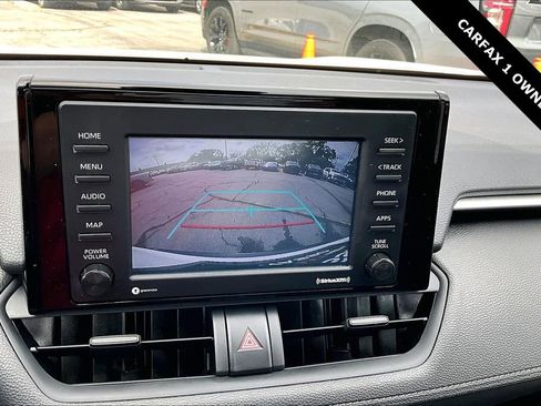Used 2021 Toyota RAV4 XLE w/ Convenience Package AWD/4WD image 14