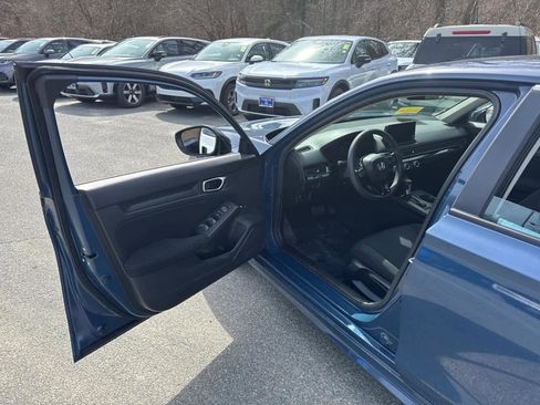 Used 2025 Honda Civic LX image 12