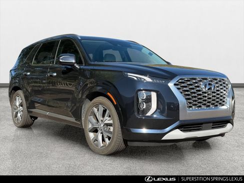 Used 2021 Hyundai Palisade Limited FWD image 2
