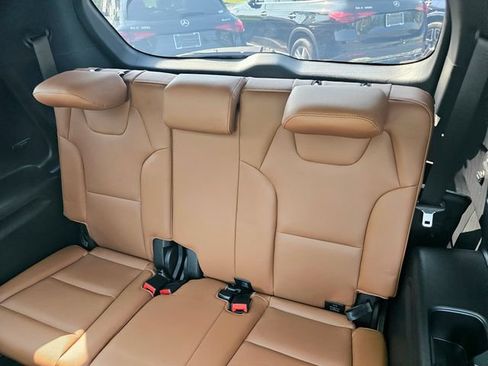 Used 2025 Kia Telluride SX X-Line AWD/4WD image 24