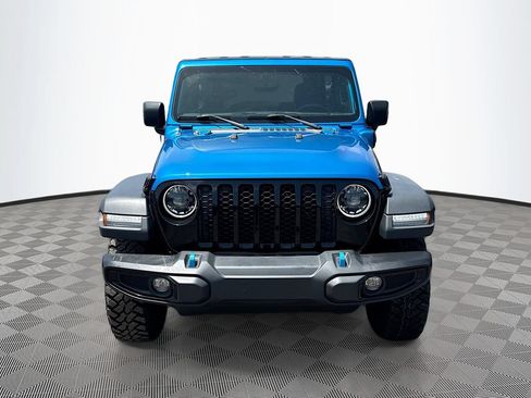 Used 2023 Jeep Wrangler Unlimited w/ Cold Weather Group AWD/4WD image 2
