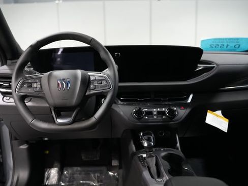 New 2026 Buick Envista Preferred w/ Convenience I Package FWD image 2