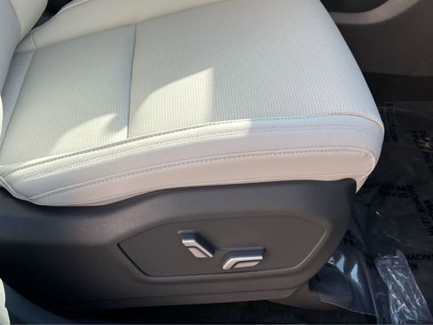 New 2026 Hyundai Santa Fe Calligraphy AWD/4WD image 18