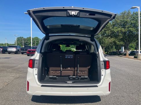 Certified 2026 Honda Odyssey Touring image 15