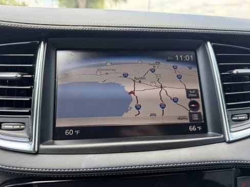 Used 2020 INFINITI QX50 Luxe w/ Navigation Package AWD/4WD image 18