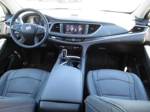 Used 2020 Buick Enclave Essence w/ Trailering Package, 5000 lbs. FWD image 12