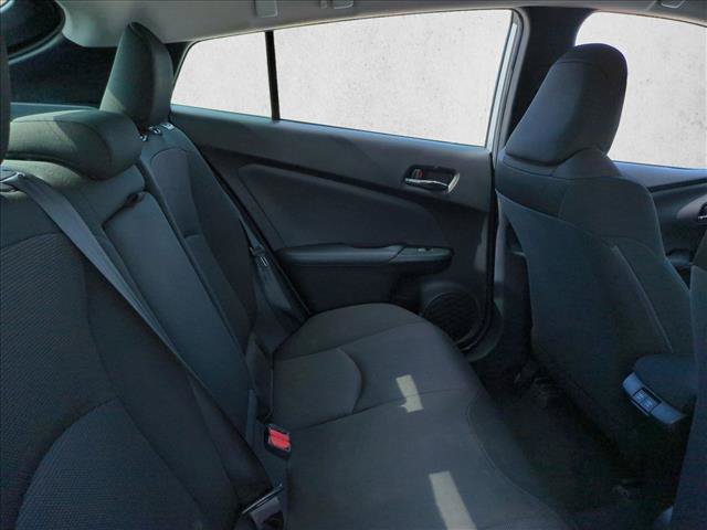 Used 2022 Toyota Prius L Eco FWD image 18