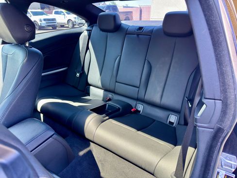 Used 2019 BMW 430i Coupe w/ Convenience Package RWD image 10