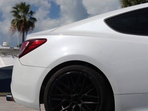 Used 2016 Hyundai Genesis Coupe 3.8 RWD image 3
