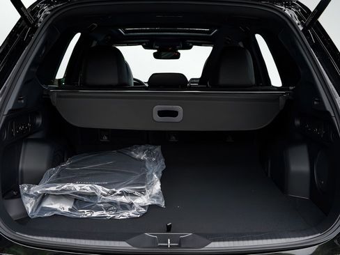 New 2025 Subaru Forester Limited image 8