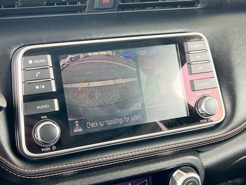 Used 2019 Nissan Kicks SR FWD image 13