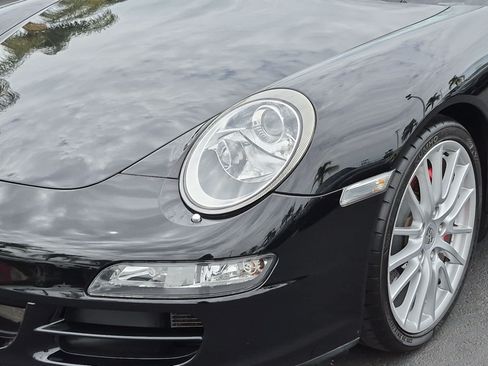 Used 2008 Porsche 911 Carrera S RWD image 6