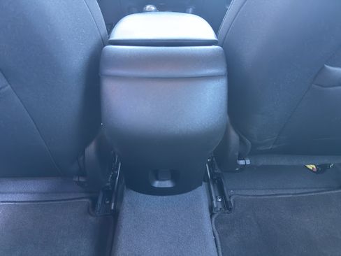 Used 2018 Chevrolet Malibu LS FWD image 27
