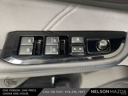 Used 2017 Subaru Legacy 2.5i Sport image 21